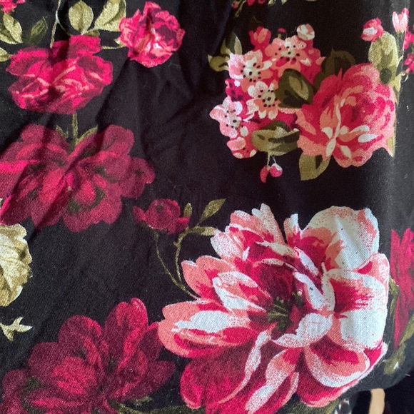 Floral romper - Picture 12 of 16